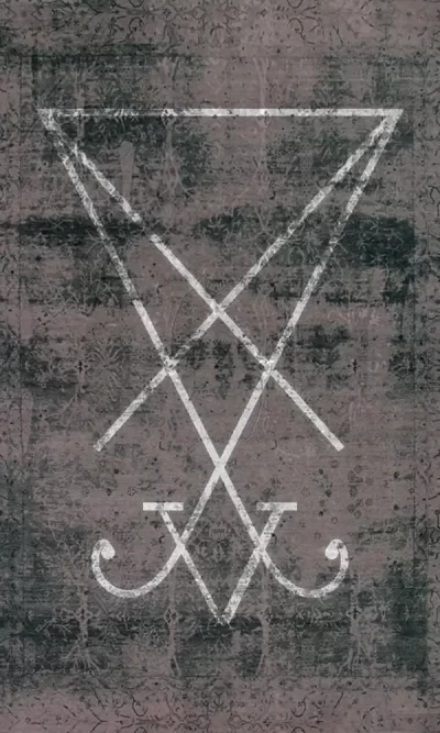 A tarot card back featuring the sigil of Lucifer symbol